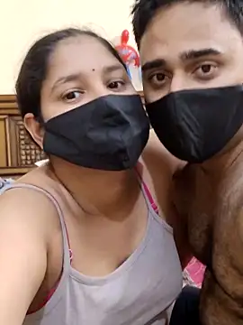 IND COUPLE1 online show from 7, 3, 2025