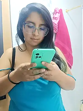  Angelinaandrade  online show from 21, 11, 2025