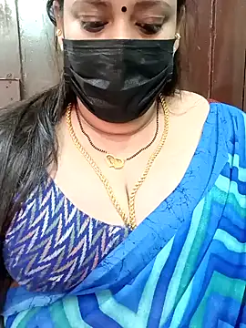 Snapshot of ashikaa_r chatting on 24, 1, 2025 ashikaa r online show from 24, 1, 2025