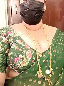 Snapshot of ashikaa_r chatting on 16, 3, 2025 ashikaa r online show from 16, 3, 2025