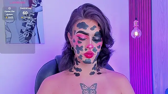 Snapshot of miah_connor chatting on 21, 10, 2025 miah connor online show from 21, 10, 2025