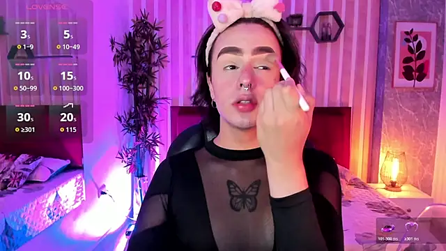 Snapshot of miah_connor chatting on 27, 11, 2025 miah connor online show from 27, 11, 2025