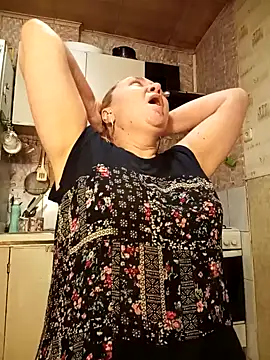 HelenaGlossX online show from 10, 3, 2025