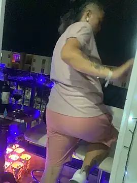 Snapshot of luisa16xxx chatting on 8, 12, 2024 luisa16xxx online show from 8, 12, 2024