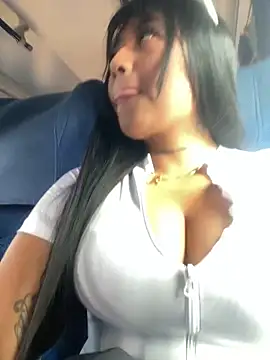 Snapshot of luisa16xxx chatting on 11, 12, 2024 luisa16xxx online show from 11, 12, 2024