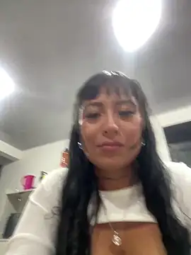 Snapshot of luisa16xxx chatting on 25, 12, 2024 luisa16xxx online show from 25, 12, 2024