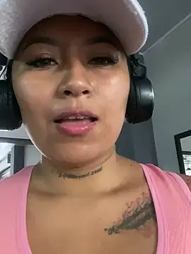 Snapshot of luisa16xxx chatting on 13, 1, 2025 luisa16xxx online show from 13, 1, 2025