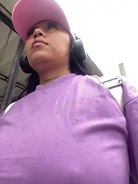 Snapshot of luisa16xxx chatting on 17, 1, 2025 luisa16xxx online show from 17, 1, 2025