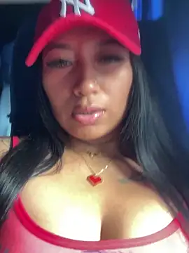 Snapshot of luisa16xxx chatting on 4, 2, 2025 luisa16xxx online show from 4, 2, 2025