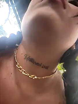 Snapshot of luisa16xxx chatting on 24, 9, 2025 luisa16xxx online show from 24, 9, 2025