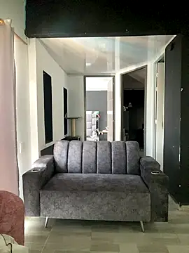 Snapshot of luisa16xxx chatting on 16, 10, 2025 luisa16xxx online show from 16, 10, 2025