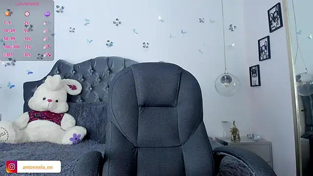  Antonnela  online show from 22, 3, 2025