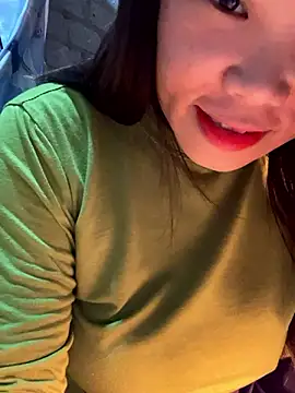 Laura8910 online show from 2, 12, 2024