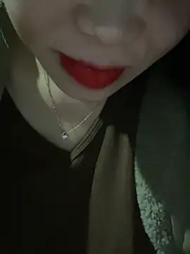 Laura8910 online show from 21, 3, 2025