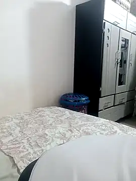 Snapshot of Isabel23zr chatting on 14, 1, 2025 Isabel23zr online show from 14, 1, 2025