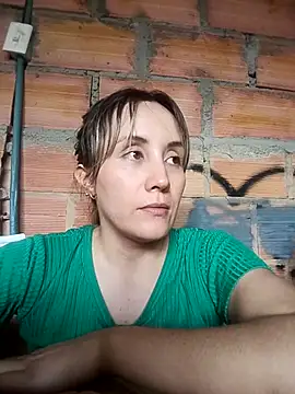 Snapshot of Isabel23zr chatting on 20, 2, 2025 Isabel23zr online show from 20, 2, 2025