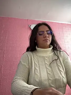 Snapshot of karol_9 chatting on 22, 3, 2025 karol 9 online show from 22, 3, 2025