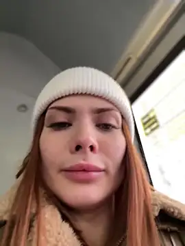 Snapshot of Accole chatting on 27, 12, 2024 Accole online show from 27, 12, 2024