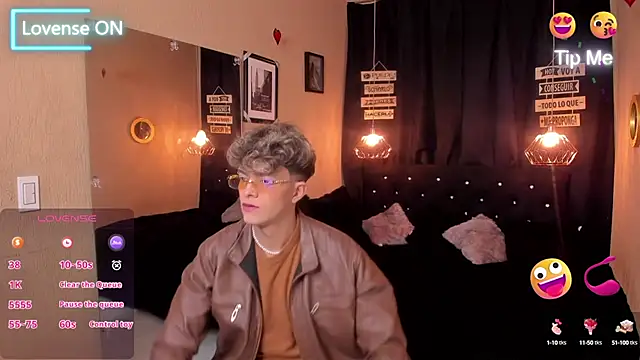 Snapshot of ANDRIUS_24 chatting on 19, 3, 2025 ANDRIUS 24 online show from 19, 3, 2025