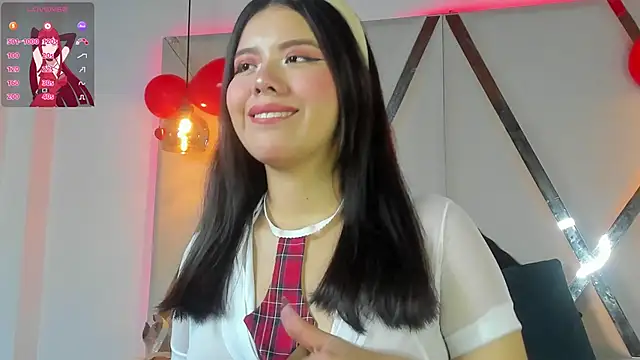 Snapshot of MarielQueenx chatting on 1, 3, 2025 MarielQueenx online show from 1, 3, 2025