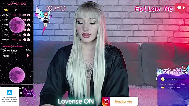 Snapshot of Eva_Evile chatting on 27, 12, 2024 Eva Evile online show from 27, 12, 2024