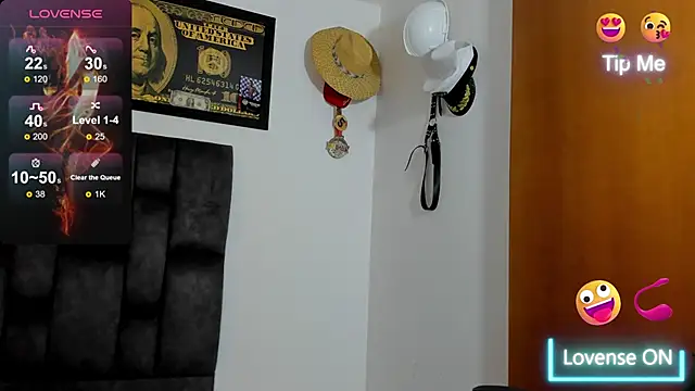 MattRodriguez9 online show from 16, 4, 2026