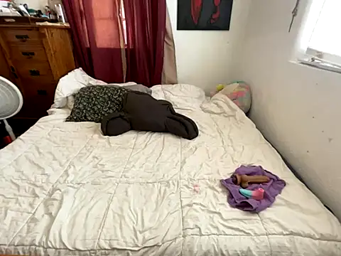 Snapshot of anja_peach chatting on 3, 10, 2025 anja peach online show from 3, 10, 2025