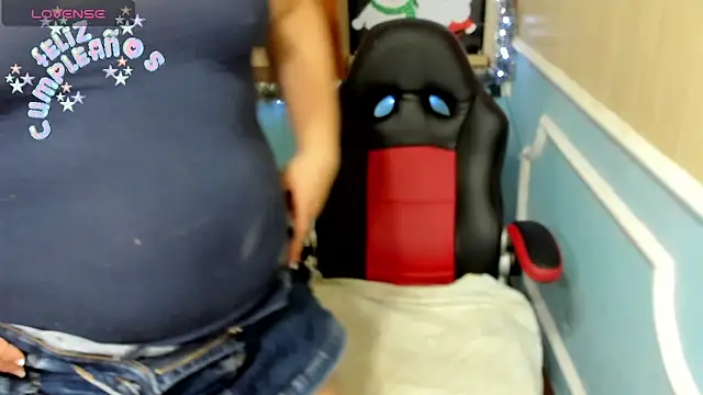 Snapshot of isaReyes chatting on 14, 12, 2024 isaReyes online show from 14, 12, 2024