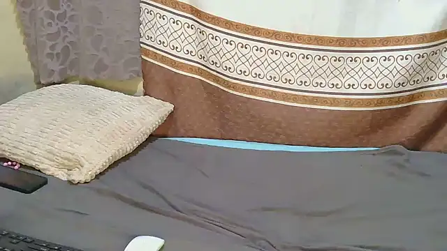 slim girl02 online show from 9, 7, 2026