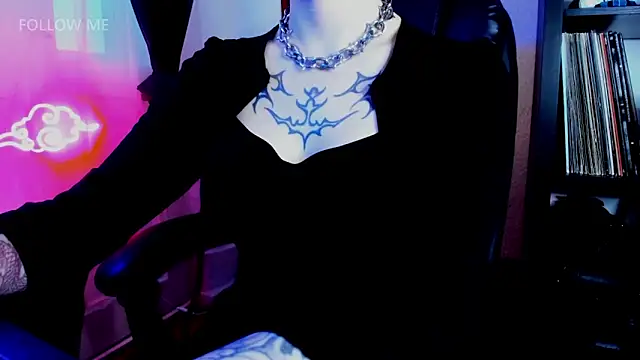 Demongirl6666 online show from 25, 5, 2026