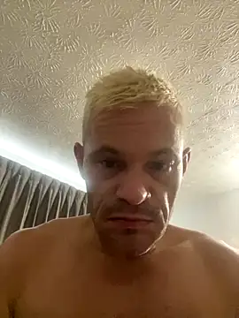 FrankieKentucky online show from 10, 11, 2025