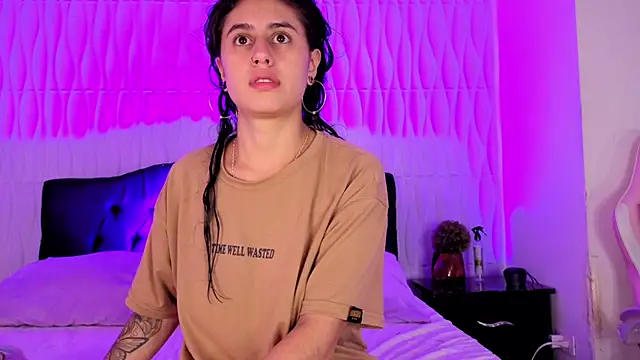 Snapshot of Natasha_Nasty2 chatting on 1, 11, 2025 Natasha Nasty2 online show from 1, 11, 2025