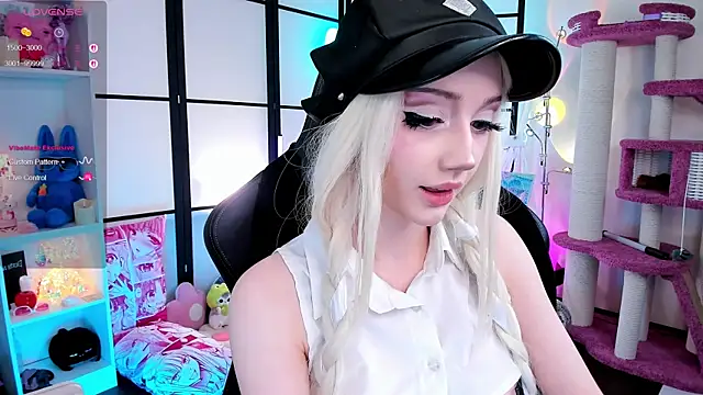 LilithLin online show from 17, 4, 2026