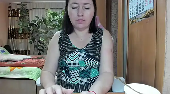 Snapshot of Tatyana51 chatting on 8, 1, 2025 Tatyana51 online show from 8, 1, 2025