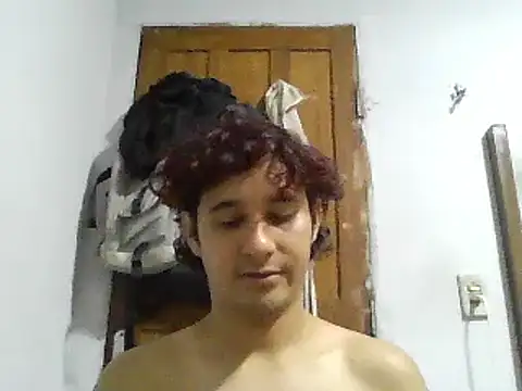 Snapshot of pedrodavid_ chatting on 28, 12, 2024 pedrodavid  online show from 28, 12, 2024