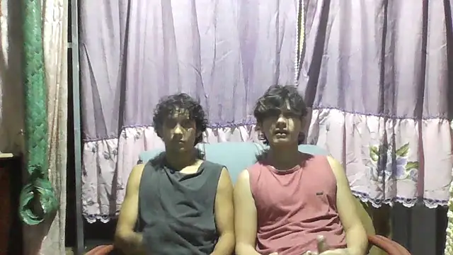 Snapshot of pedrodavid_ chatting on 15, 10, 2025 pedrodavid  online show from 15, 10, 2025