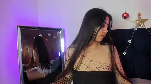 Snapshot of Viioletsky chatting on 18, 12, 2024 Viioletsky online show from 18, 12, 2024