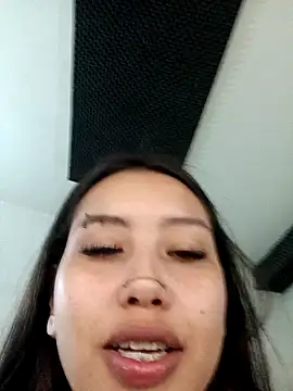 Snapshot of Viioletsky chatting on 29, 12, 2024 Viioletsky online show from 29, 12, 2024