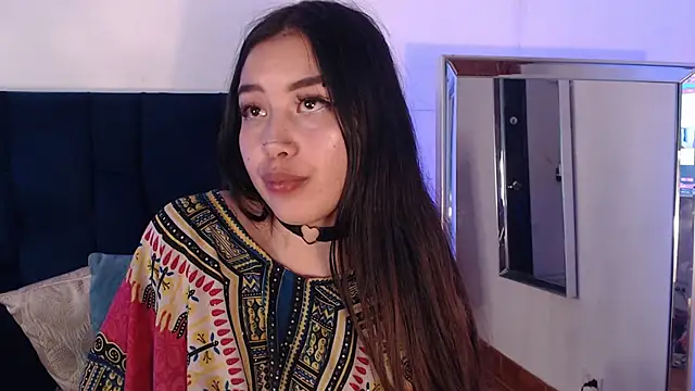 Snapshot of Viioletsky chatting on 8, 1, 2025 Viioletsky online show from 8, 1, 2025