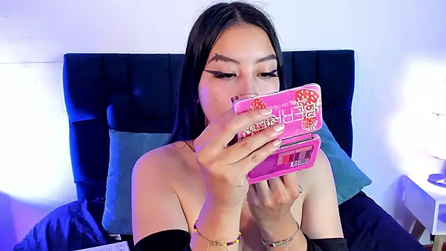 Snapshot of Viioletsky chatting on 31, 1, 2025 Viioletsky online show from 31, 1, 2025