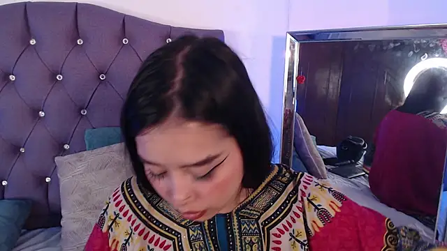 Snapshot of Viioletsky chatting on 8, 3, 2025 Viioletsky online show from 8, 3, 2025