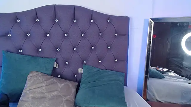 Snapshot of Viioletsky chatting on 15, 3, 2025 Viioletsky online show from 15, 3, 2025