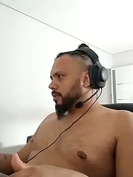 Snapshot of morenindarola chatting on 18, 1, 2025 morenindarola online show from 18, 1, 2025