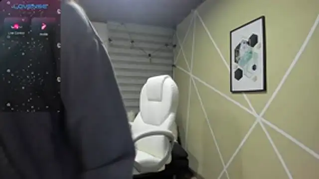 Snapshot of Enma__clark chatting on 9, 2, 2026 Enma clark online show from 9, 2, 2026