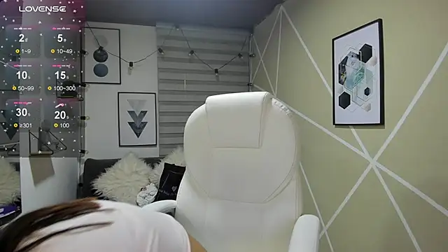 Snapshot of Enma__clark chatting on 13, 2, 2026 Enma clark online show from 13, 2, 2026