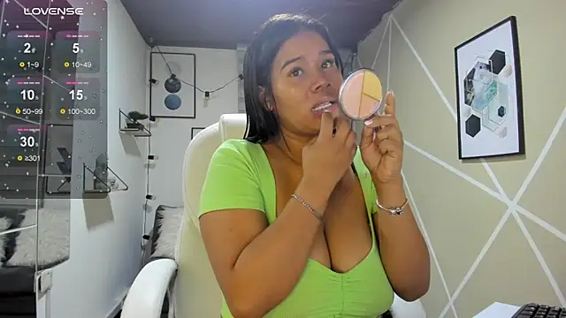 Snapshot of Enma__clark chatting on 21, 2, 2026 Enma clark online show from 21, 2, 2026