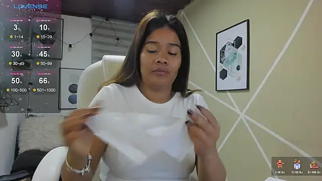 Enma  clark online show from 28, 6, 2026