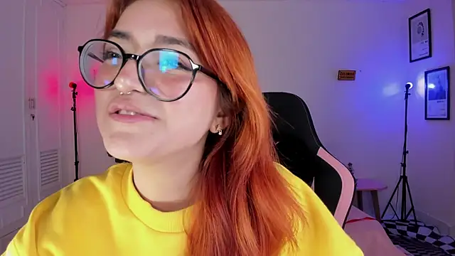 SweetJennaa online show from 23, 1, 2025