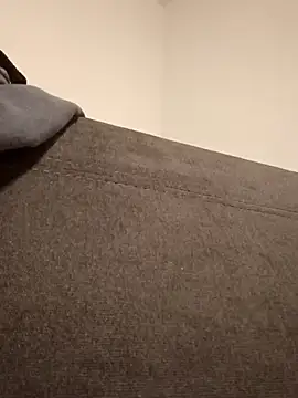 otterlover123 online show from 12, 1, 2026