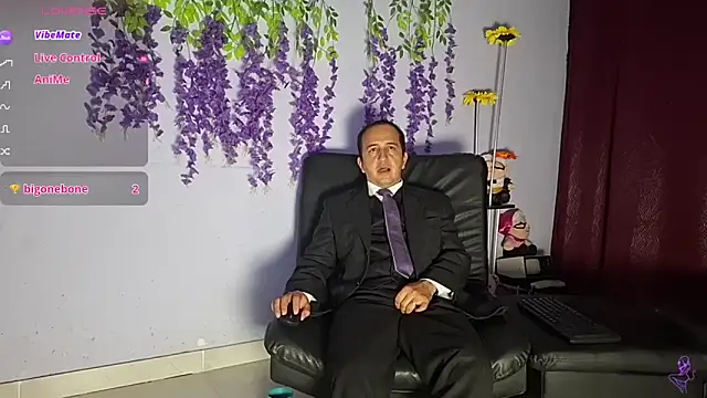 Snapshot of yazfore2 chatting on 1, 7, 2026 yazfore2 online show from 1, 7, 2026